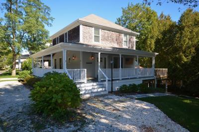 Gorgeous Megansett Beach House