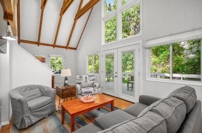  RATES REDUCED 4BD AC .3 MILES TO NEIGHBORHOOD BEACH  3 NIGHT MIN