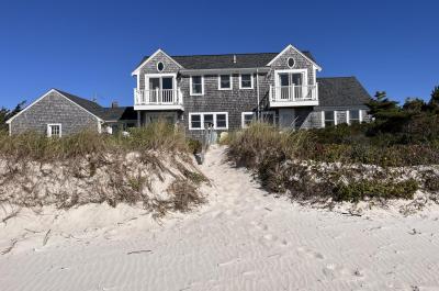 Great Island Home with Private Beach